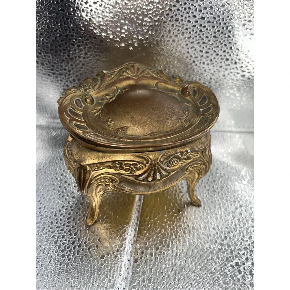 elaborate‎ vintage jewelry casket box brass metal